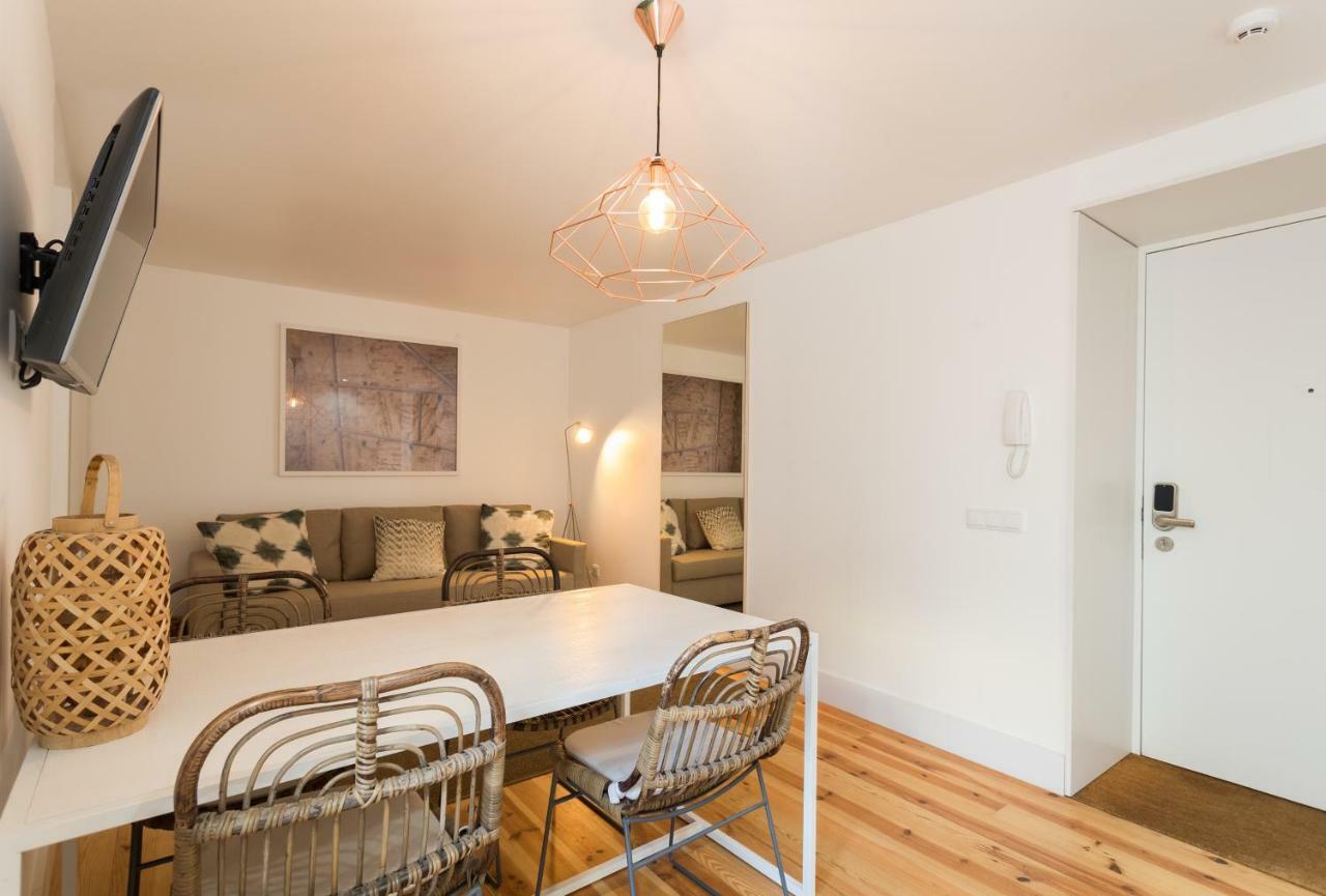 Chiado Cozy Apartments - By Lu Holidays Lisboa Eksteriør billede